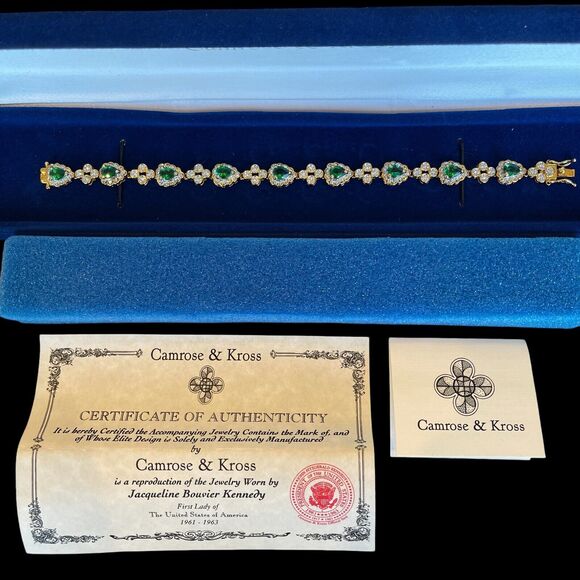 Jacqueline Kennedy Camrose & Kross JBK Gold Tone & Faux Emerald Bracelet 8” Box - Picture 1 of 11